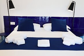 Elegant Villa In Anacapri | Infinity Pool & Design