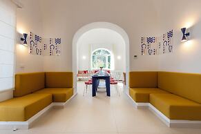 Elegant Villa In Anacapri | Infinity Pool & Design
