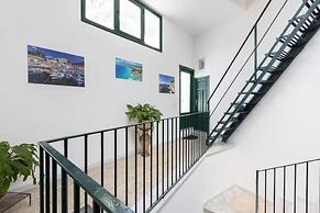 Seaview Home On The Beach & Amazing Views Terrace