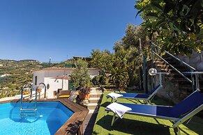 Villa Panorama With Private Pool & View