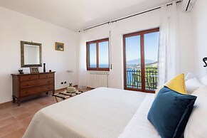 Villa Panorama With Private Pool & View