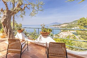 Villa Panorama With Private Pool & View