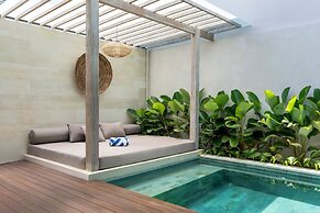Deneva Villa by Betterplace