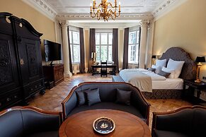 Schlosshotel Neustrelitz