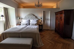 Schlosshotel Neustrelitz