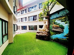 Hotel Vishnu Palace