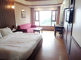 Hotel Vishnu Palace