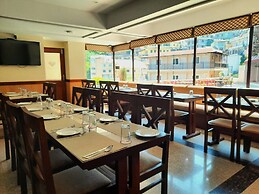 Hotel Vishnu Palace