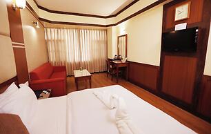 Hotel Vishnu Palace