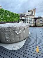 Leeds Apt - Hottub - Sleeps 6 - Special Occasions