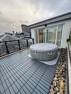 Leeds Apt - Hottub - Sleeps 6 - Special Occasions