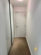 Leeds Apt - Hottub - Sleeps 6 - Special Occasions
