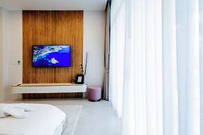 Karon Beach Residence