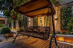 Panda House Hotel