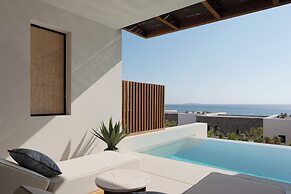 Vione Paros Hotel