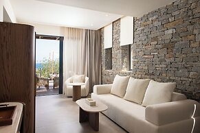 Vione Paros Hotel