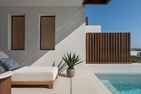 Vione Paros Hotel