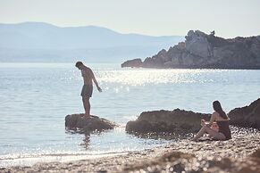 Vione Paros Hotel