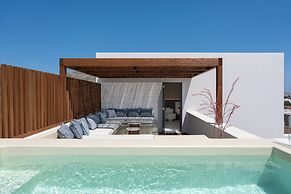 Vione Paros Hotel
