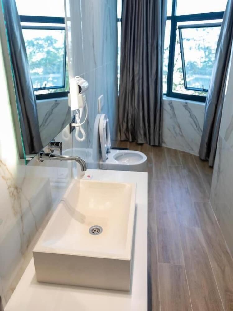 Adore Boutique Hotel