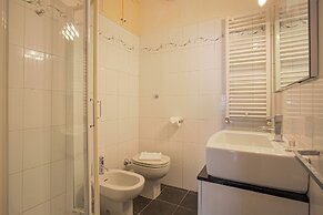 Giorgio Ponte Vecchio Apartment