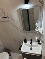 Suite 49