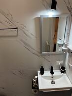Suite 49