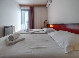 Hotel Issa