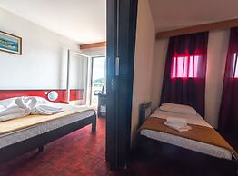 Hotel Issa