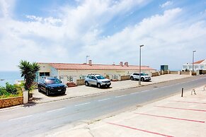 Villa Near Roses With Pool & Beach Access