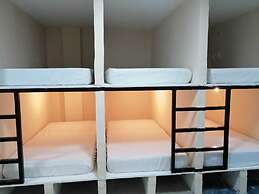 Casa De Mar Hostel
