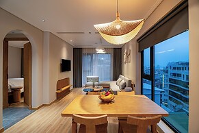 Nam Dat Hotel by D'Lecia Ha Long
