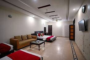 Capri Inn Guest House