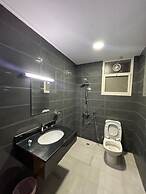 STAR SUITES
