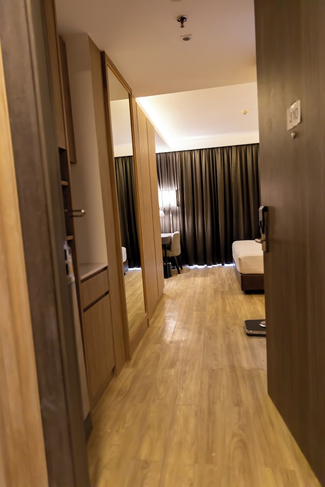 Wyatt Hotel Jomtien Beach