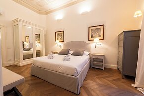 Rinascimento Privato by MMega