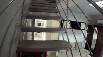 Data Maisonettes