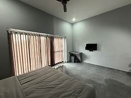 Maakot Homestay