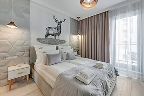 Aura - Riverside & Parking by Downtown Apartments