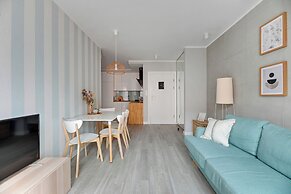 Aura - Riverside & Parking by Downtown Apartments
