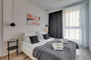 Aura - Riverside & Parking by Downtown Apartments