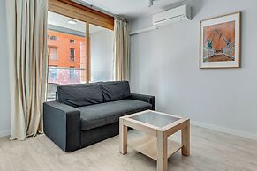 Aura - Riverside & Parking by Downtown Apartments