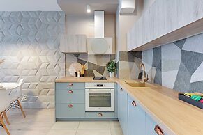 Aura - Riverside & Parking by Downtown Apartments