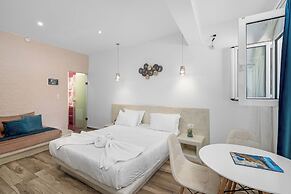 Oasis Suites Fira