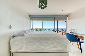 Ibiza 104 Gh03 in Acapulco