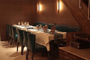 Hotel Shreya cozy hut