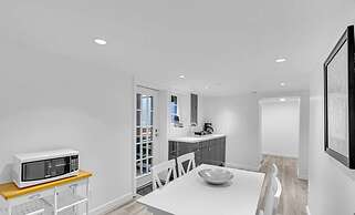 Bright Basement Suite