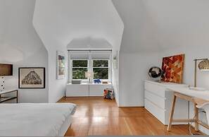 Queen Elizabeth Park Home