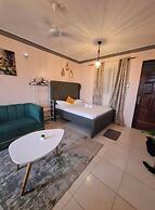 Lux Suites Lexy Homes Bamburi