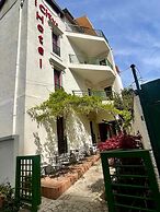 City 5 Hotel